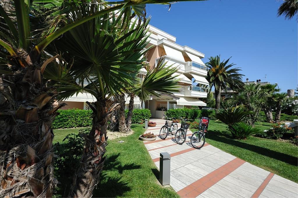 Residence Le Palme Grottammare Exterior foto